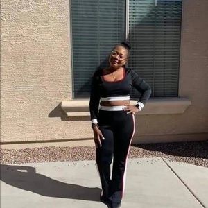 Two piece set - New - crop top and pants